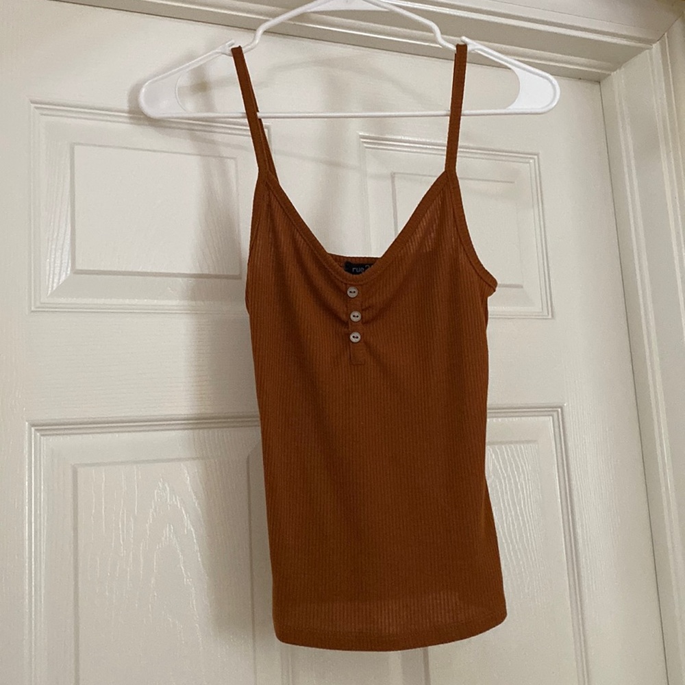 Rue 21 MEDIUM rust orange / brown tank top